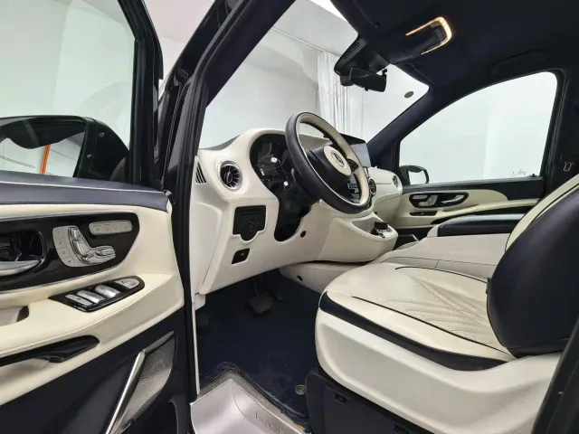 Mercedes-Benz Vito — Фото автомобиля 12