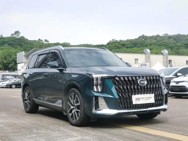 GAC Trumpchi GS8 — Фото автомобиля 3