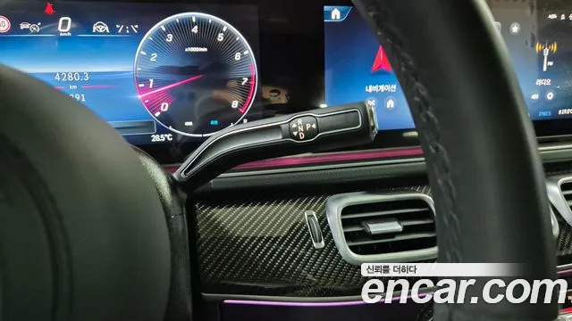 Mercedes-Benz GLE-Class — Фото автомобиля 9