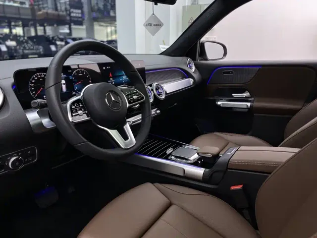 Mercedes-Benz GLB-Class — Фото автомобиля 19