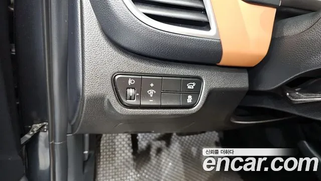 Kia Seltos — Фото автомобиля 14