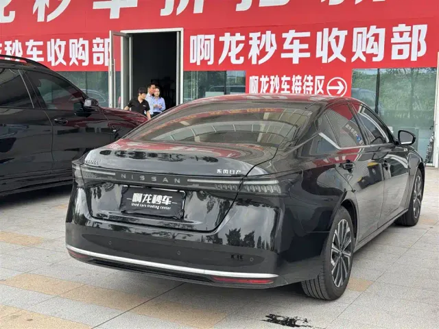 Nissan Teana — Фото автомобиля 9