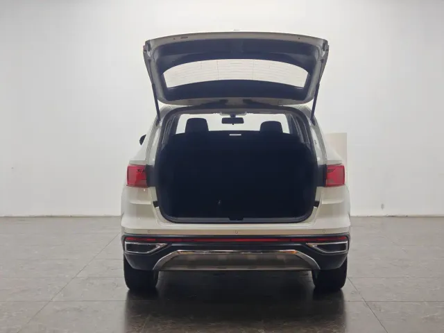 Jetta VS7 — Фото автомобиля 13