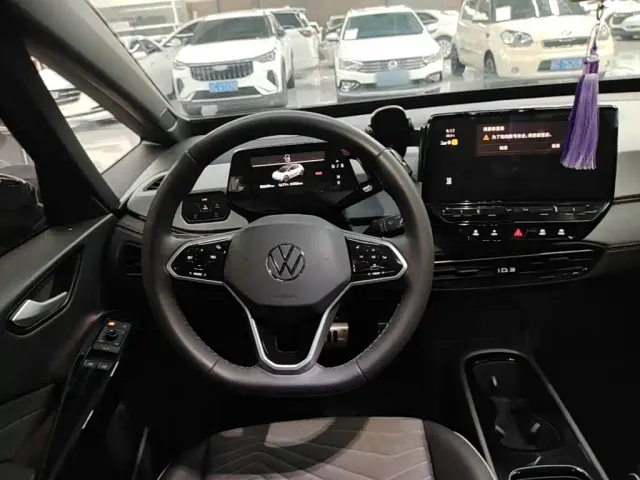 Volkswagen ID.3 — Фото автомобиля 10