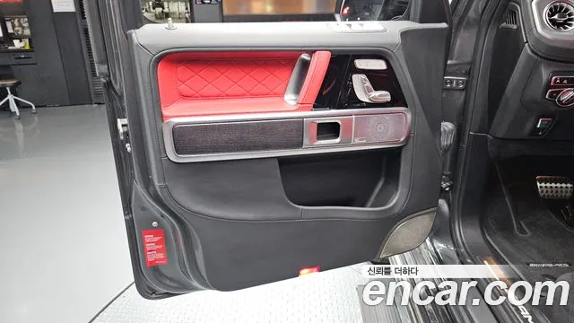 Mercedes-Benz G-Class — Фото автомобиля 21