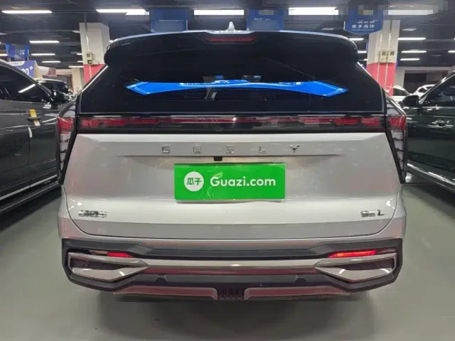 Geely Boyue L — Фото автомобиля 5