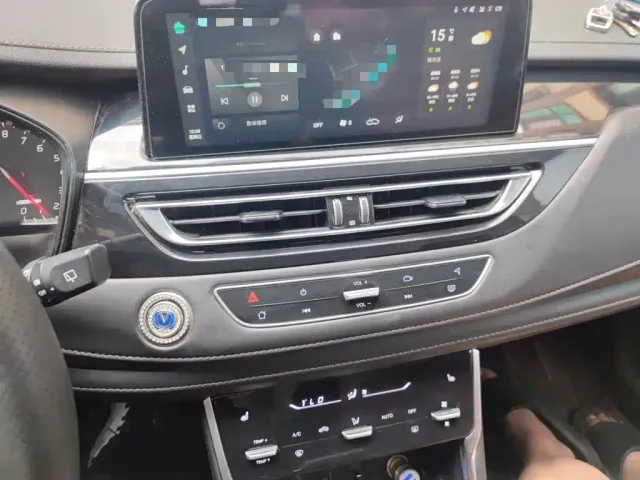 Changan CS75 — Фото автомобиля 14