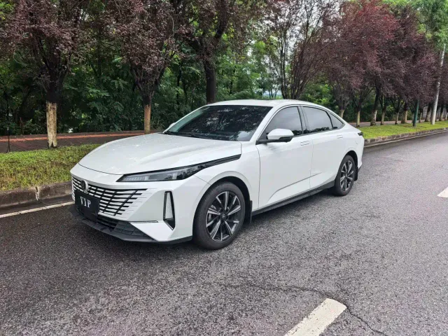 Фотография автомобиля — Changan Eado