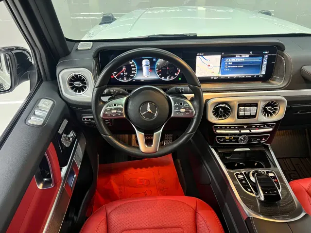 Mercedes-Benz G-Class — Фото автомобиля 16