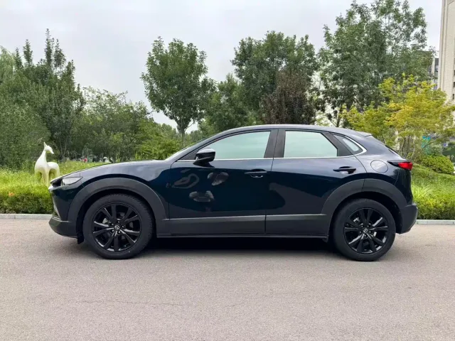 Mazda CX-30 — Фото автомобиля 4