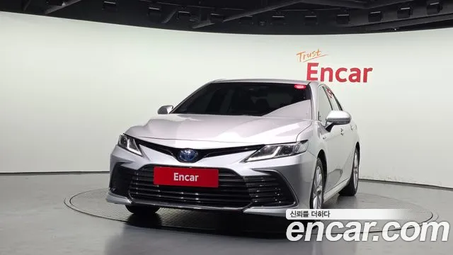 Toyota Camry — Фото автомобиля 3
