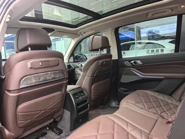 BMW X5 — Фото автомобиля 7