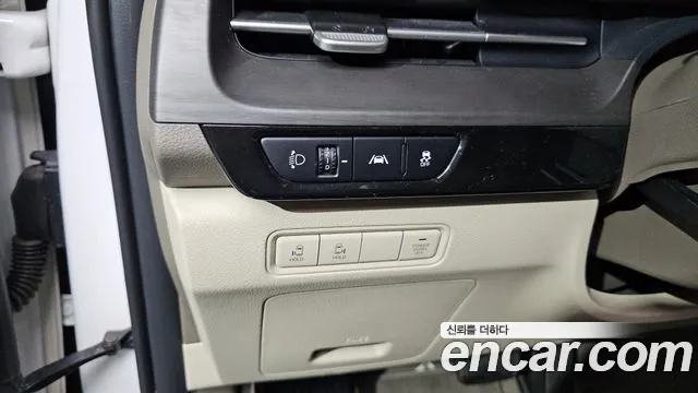 Kia Canival Carnival 4 поколение Дизель 9 мест Prestige — Фото автомобиля 17