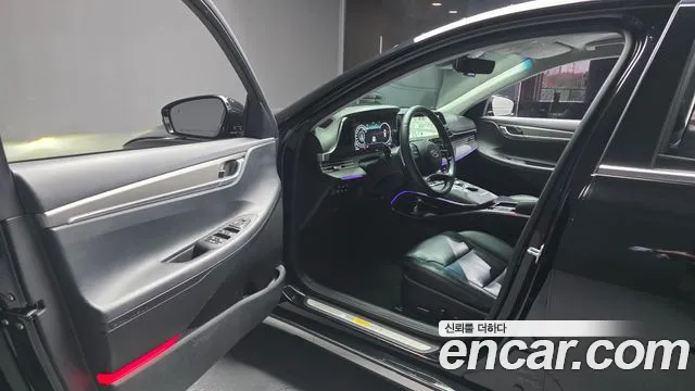 Hyundai Grandeur New — Фото автомобиля 10