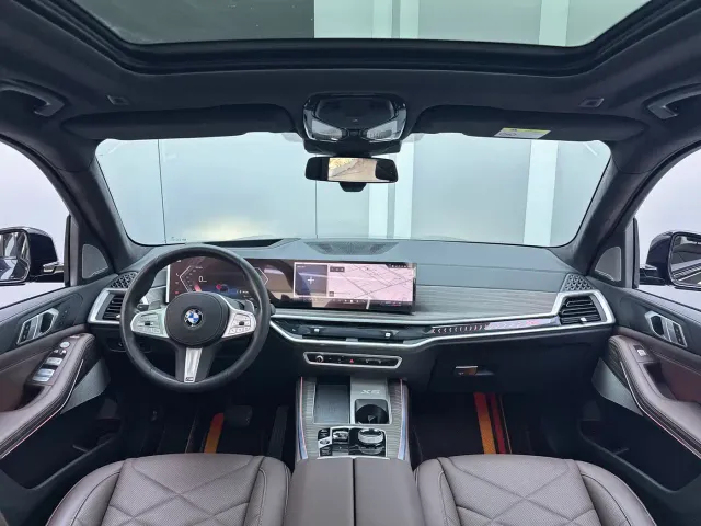 BMW X5 — Фото автомобиля 12