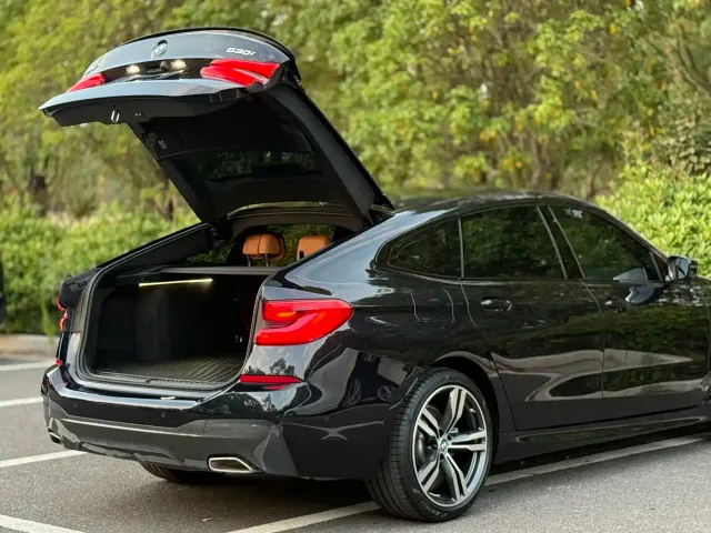 BMW 6 Series Gran Turismo — Фото автомобиля 7