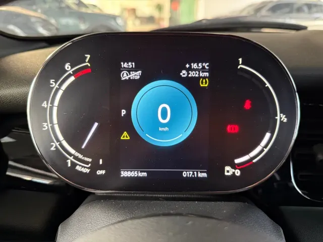 MINI Hatch — Фото автомобиля 13