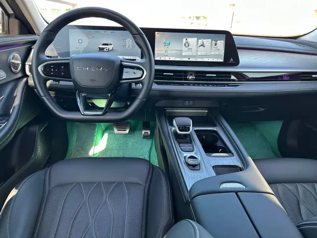 Chery Arrizo 8 — Фото автомобиля 4