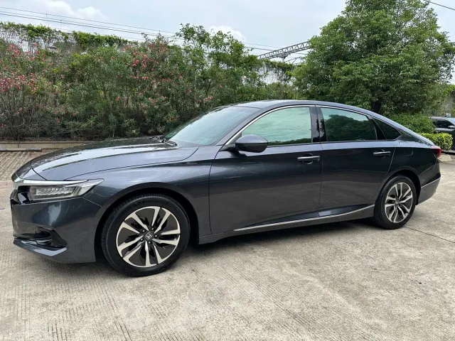Honda Accord — Фото автомобиля 7