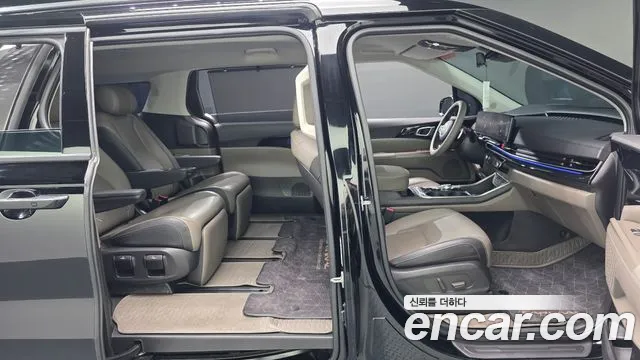 Kia Carnival Generation 4 — Фото автомобиля 16