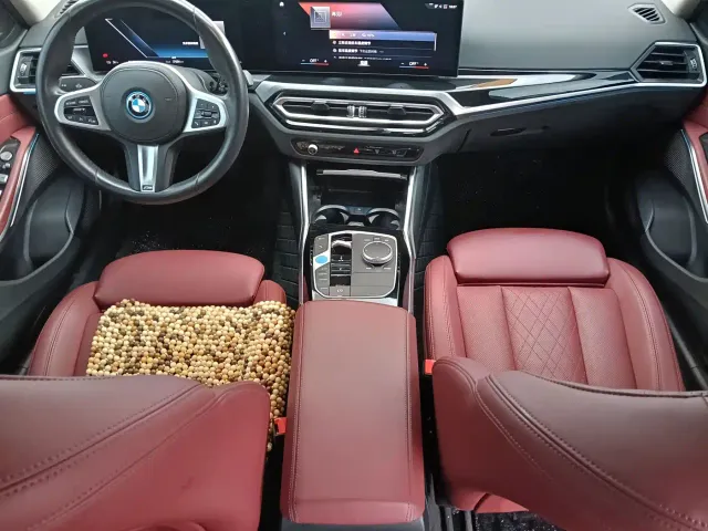 BMW i3 — Фото автомобиля 8