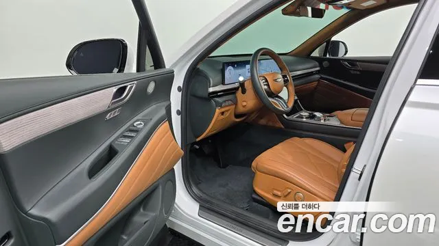 Genesis GV80 — Фото автомобиля 9
