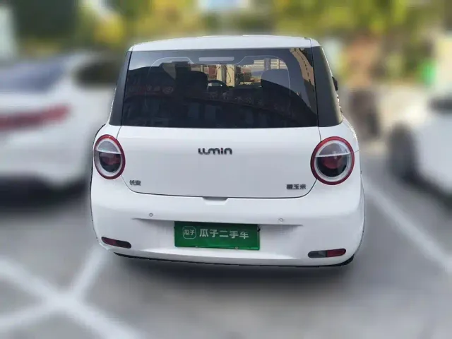 Changan Lumin — Фото автомобиля 3