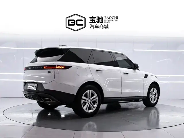 Land Rover Range Rover Sport — Фото автомобиля 3