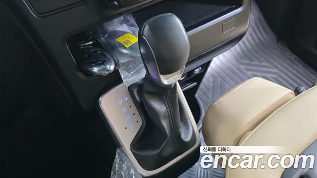 Hyundai Staria Staria L3.5 Карго 3 места — Фото автомобиля 7