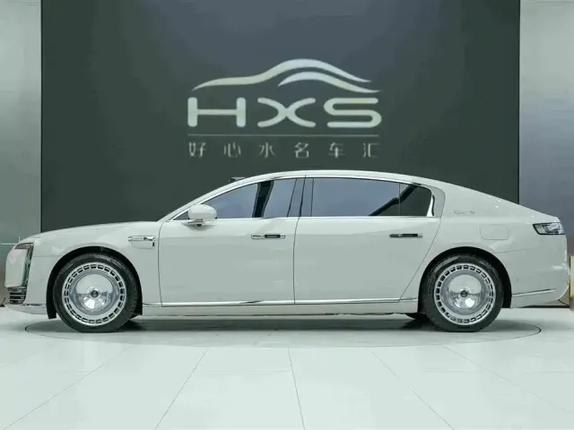 Zunjie Zunjie S800 2026 Model Extended Range Starlight Premium Edition 5-seater — Фото автомобиля 3