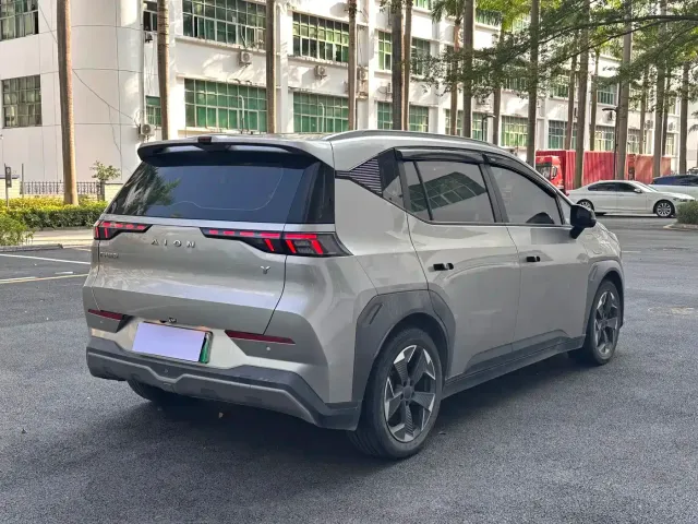 Aion AION Y 2022 70 Smart Leader Edition LFP — Фото автомобиля 5