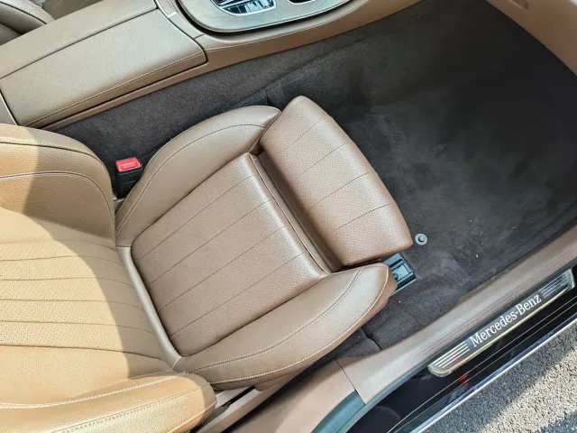 Mercedes-Benz E-Class — Фото автомобиля 25