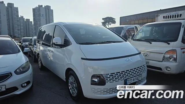 Hyundai Staria — Фото автомобиля 2