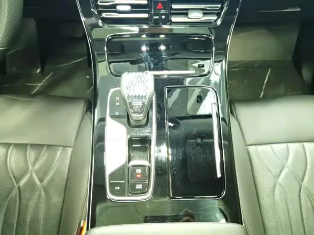 GAC Trumpchi M8 — Фото автомобиля 15