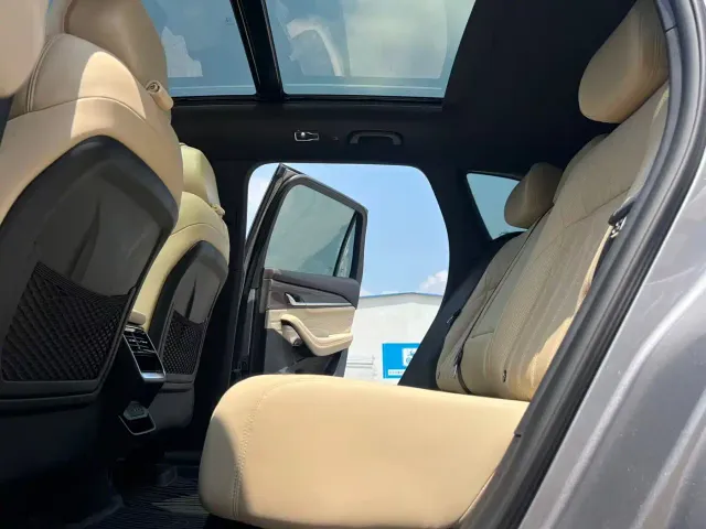 Geely Xingyue L — Фото автомобиля 6