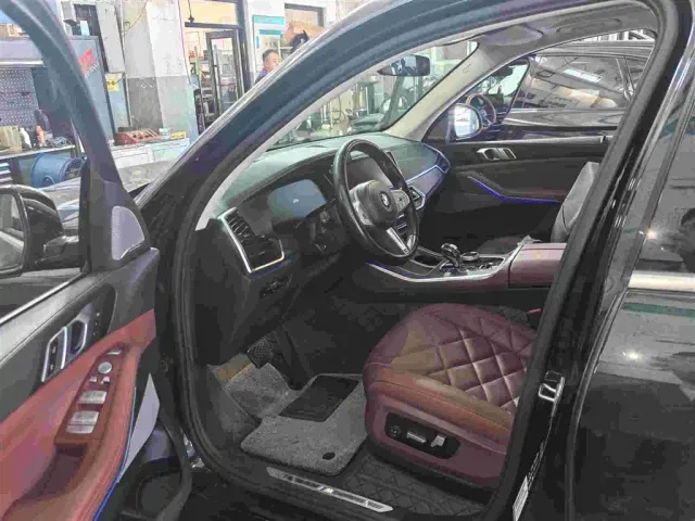 BMW X5 — Фото автомобиля 7