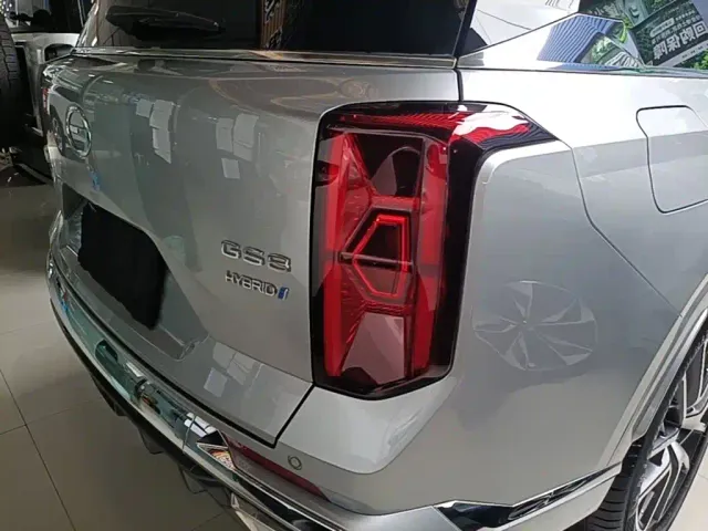 GAC Trumpchi GS8 — Фото автомобиля 7