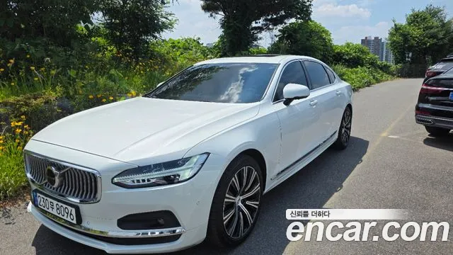 Volvo S90 — Фото автомобиля 2