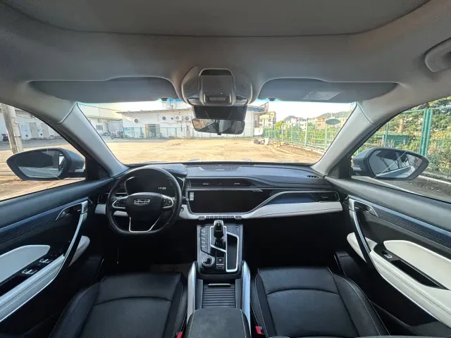Geely Boyue — Фото автомобиля 13