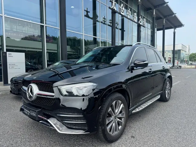 Фотография автомобиля — Mercedes-Benz GLE-Class