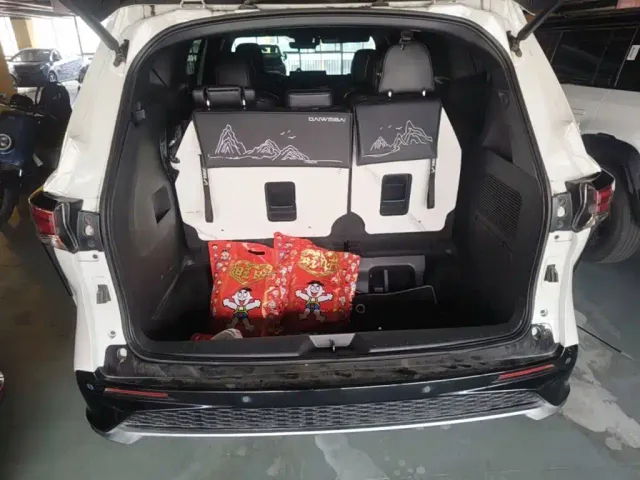 Toyota Granvia — Фото автомобиля 18