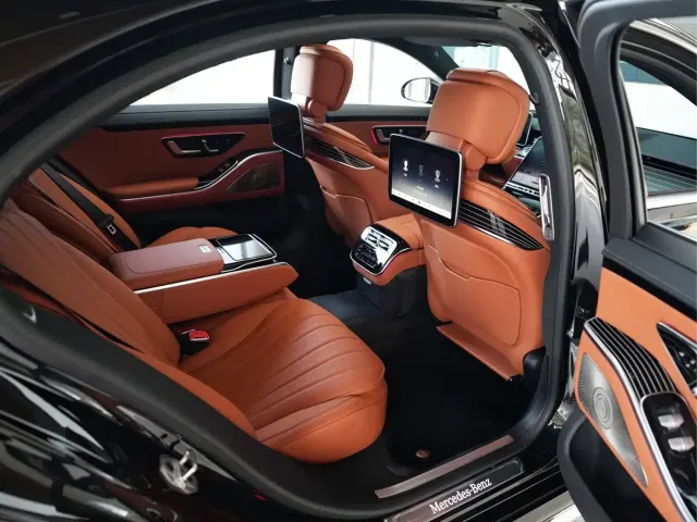Mercedes-Benz S-Class — Фото автомобиля 8