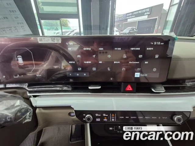 Kia Carnival Generation 4 — Фото автомобиля 15