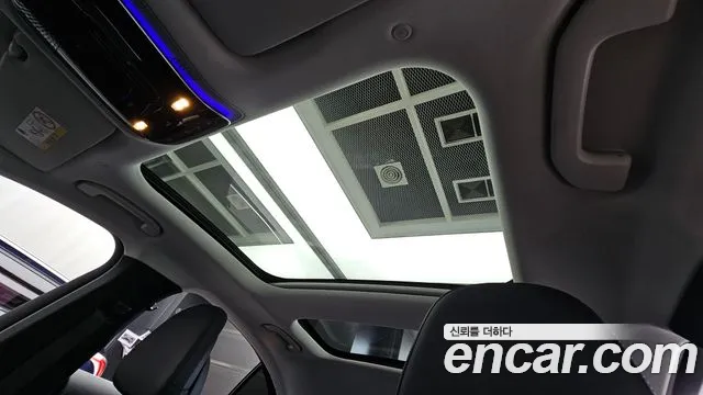 Mercedes-Benz E-Class — Фото автомобиля 15