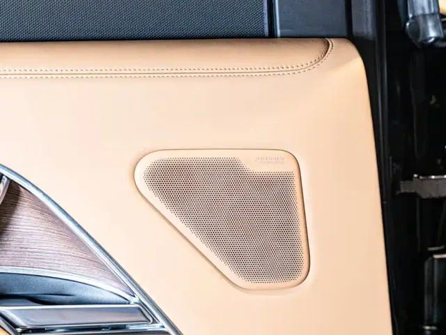 Land Rover Range Rover — Фото автомобиля 15