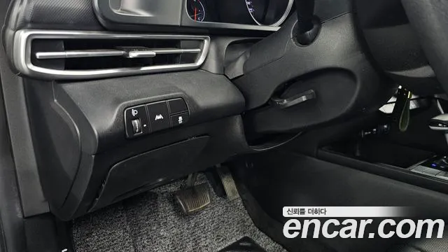 Hyundai Avante CN7 — Фото автомобиля 13