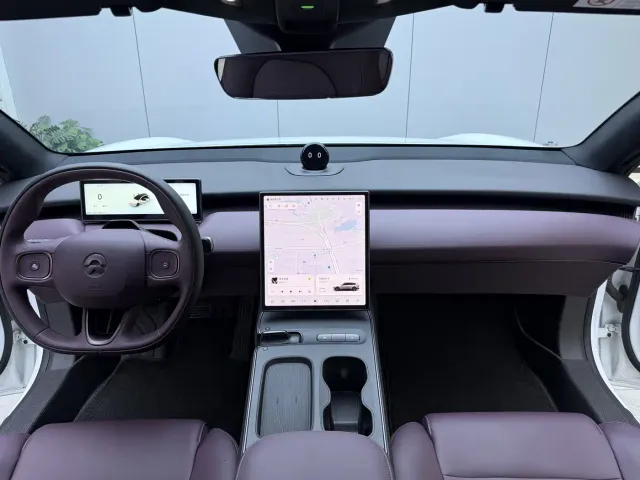 Nio ET5 Touring — Фото автомобиля 6