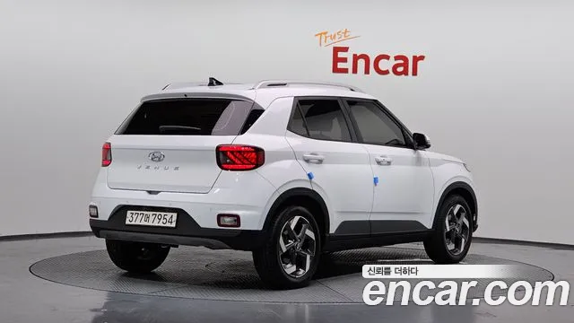 Hyundai Venue Venue 1.6 Modern Plus — Фото автомобиля 2