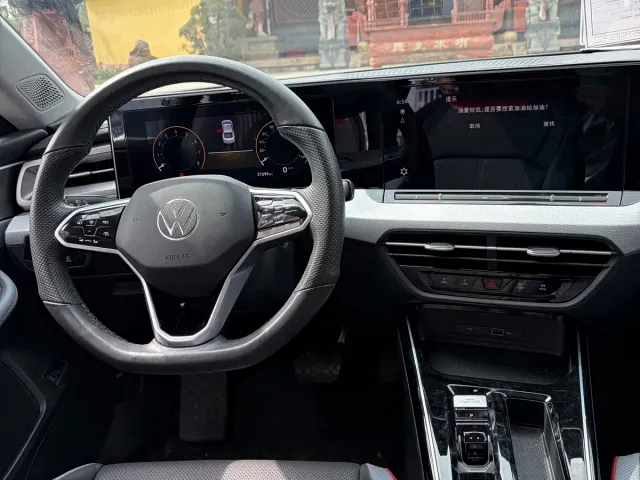 Volkswagen Lamando — Фото автомобиля 7