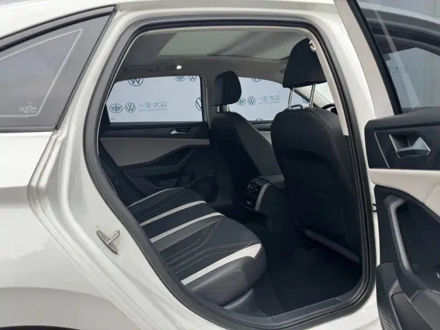 Jetta VA7 — Фото автомобиля 8